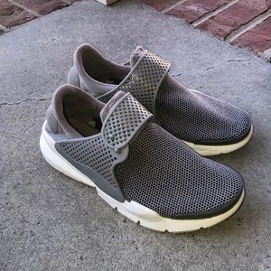 Grey Nike Sock Dart